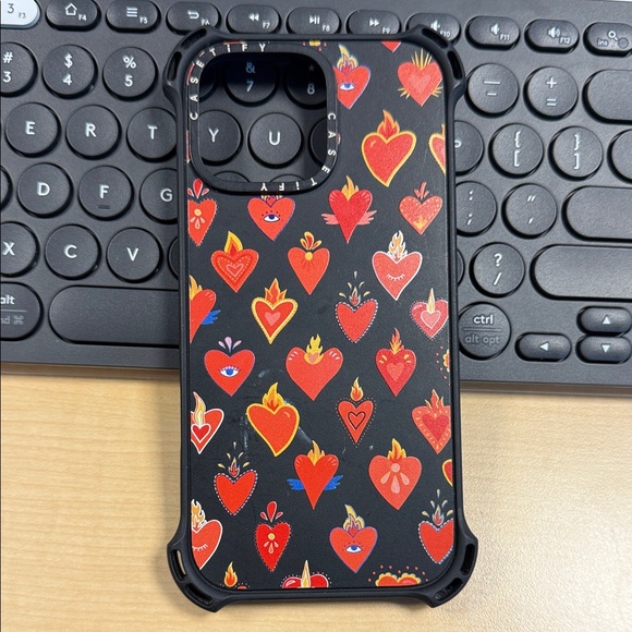 Casetify Heart Pattern Phone Case - Black and Red IPhone 16 PROMAX  *Authentic* - Picture 1 of 4